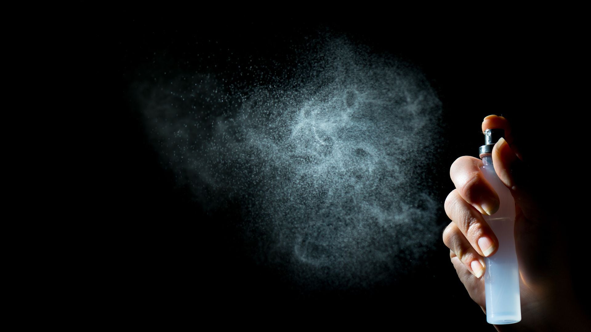 profumo donna persistente che lascia la scia