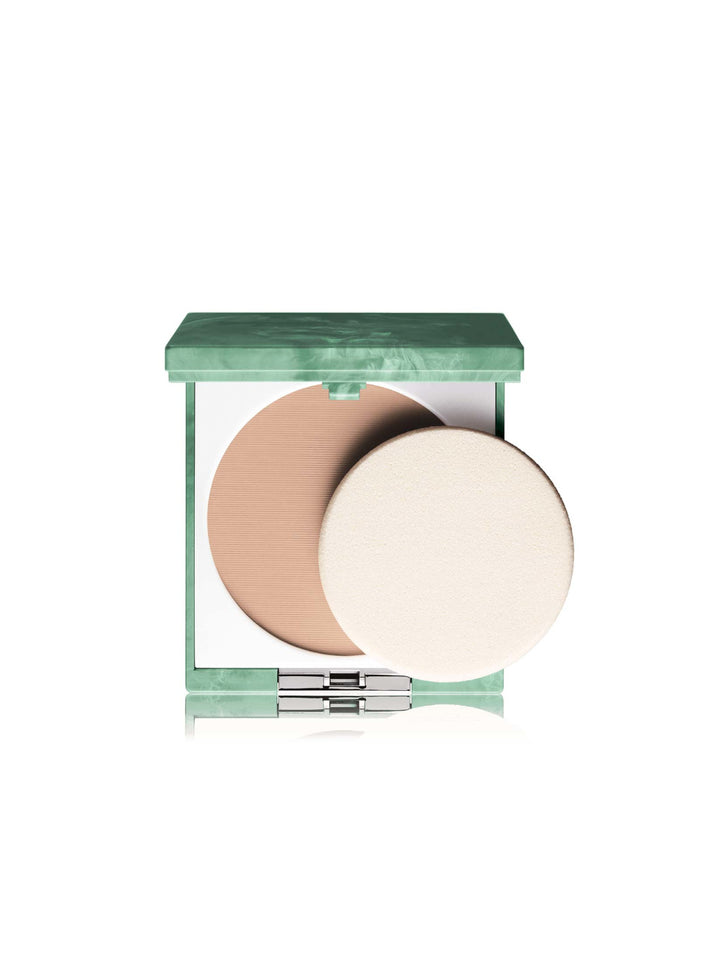 Clinique Almost powder makeup fondotinta compatto